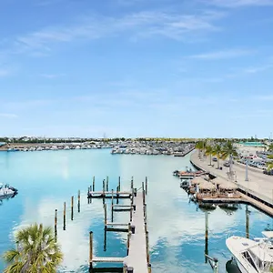 St Kitts - Downtown Waterfront Penthouse Pool Dock Parking , Key West United States